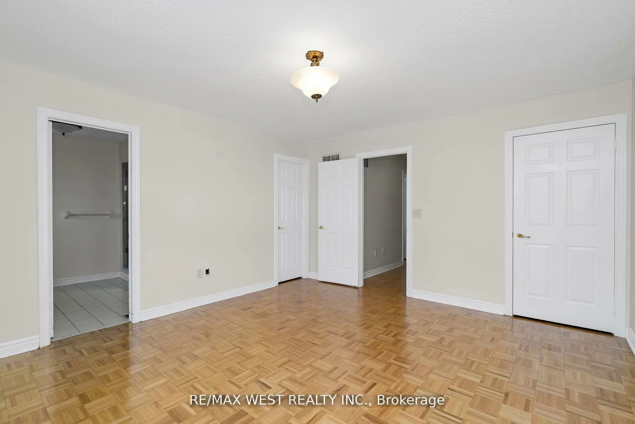 362, Avro, Maple, Vaughan