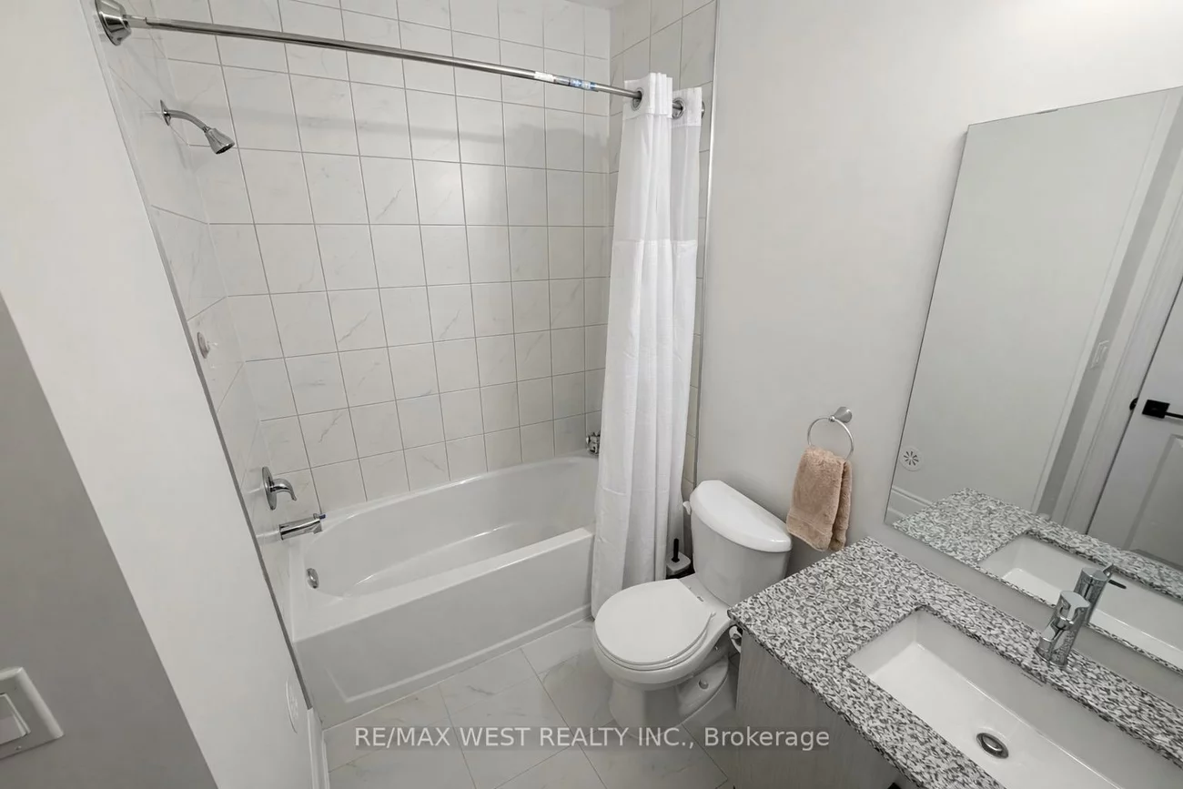 23, Paradox, Elder Mills, Vaughan