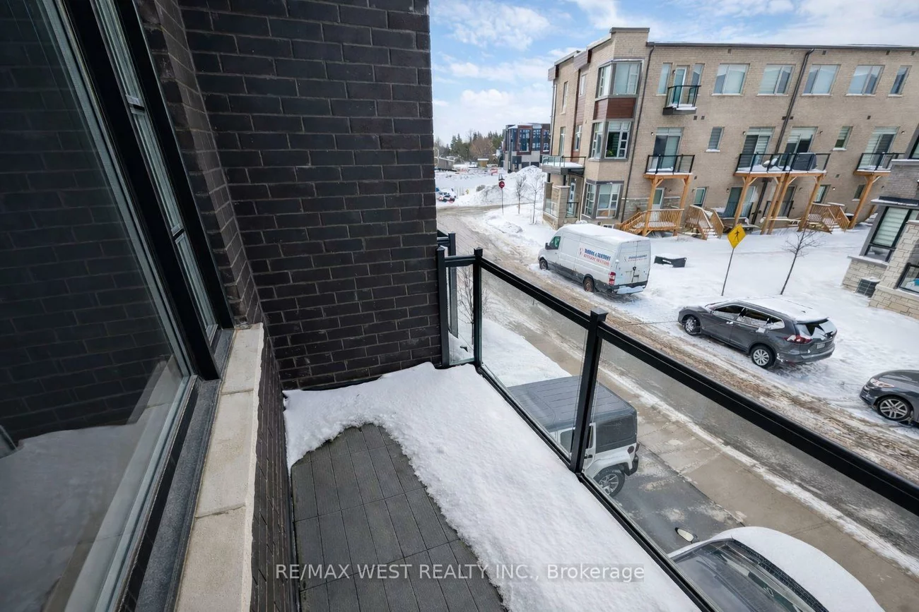 23, Paradox, Elder Mills, Vaughan