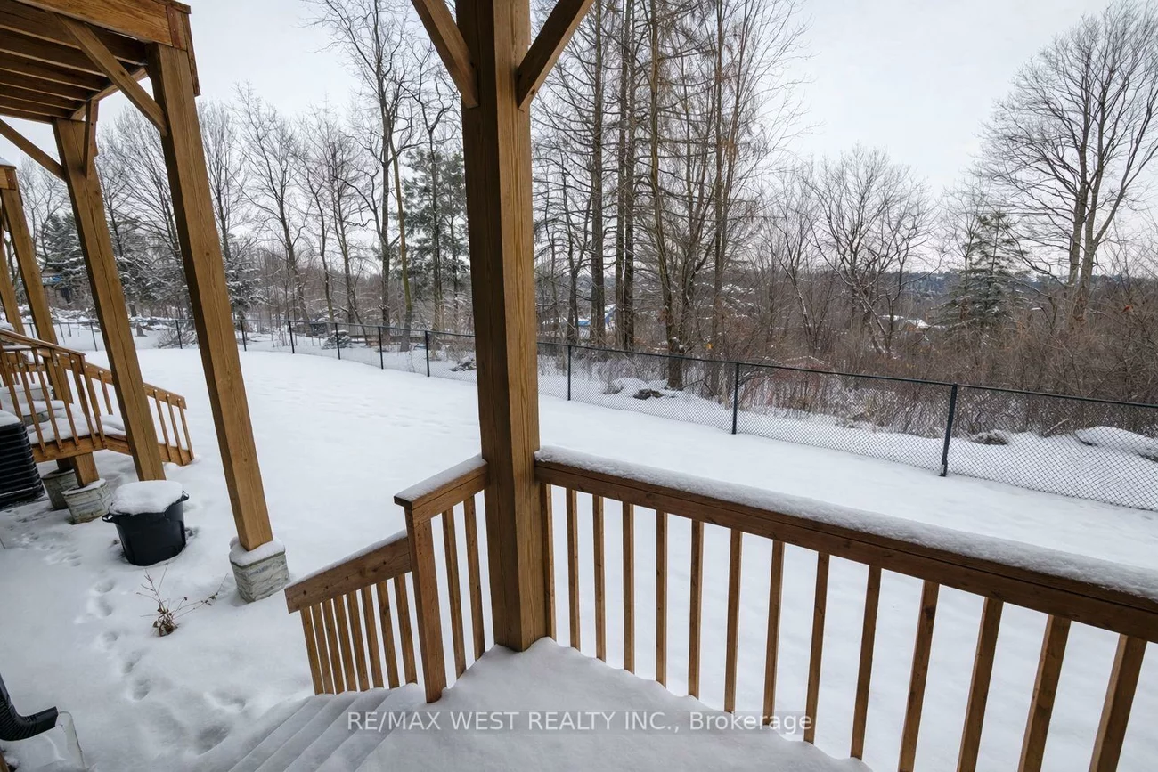 23, Paradox, Elder Mills, Vaughan