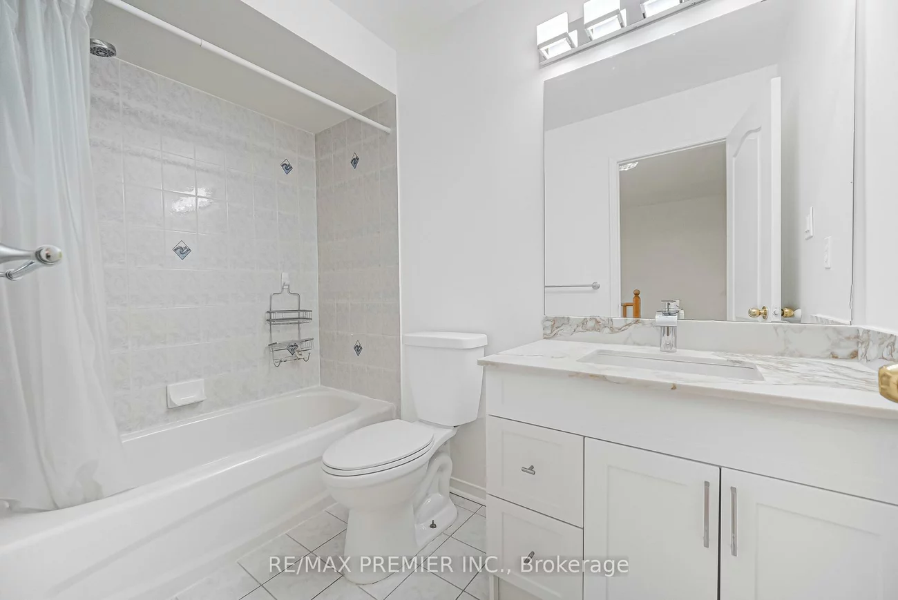 165, Fieldstone, East Woodbridge, Vaughan