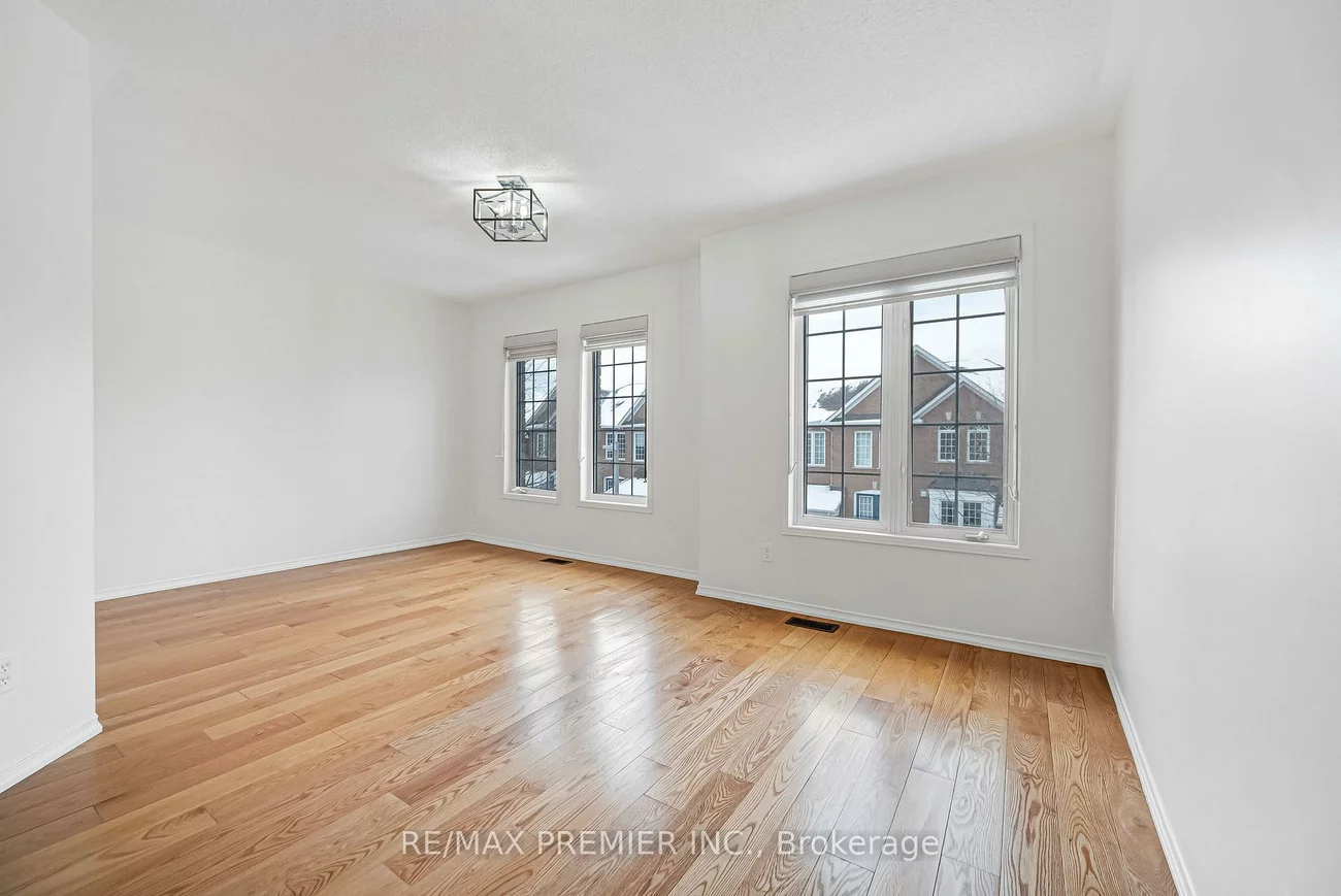 165, Fieldstone, East Woodbridge, Vaughan