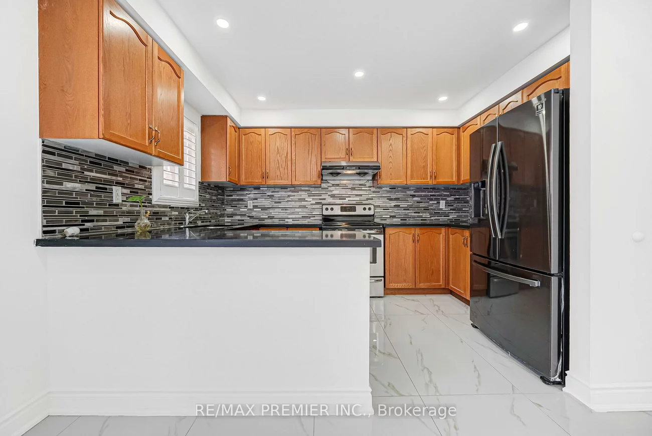 165, Fieldstone, East Woodbridge, Vaughan