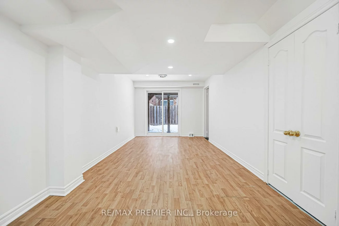 165, Fieldstone, East Woodbridge, Vaughan