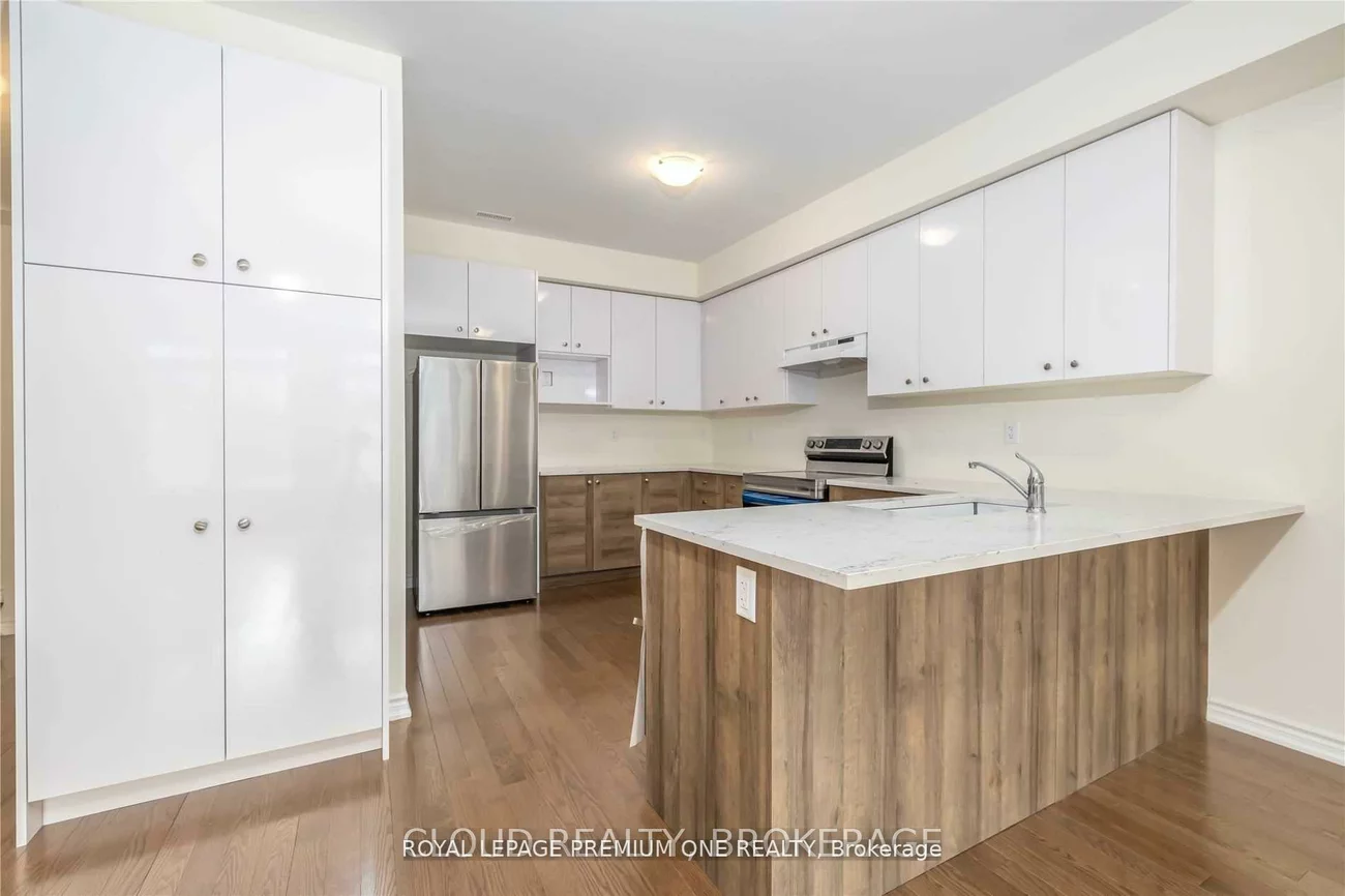 24, Elsinore, Kleinburg, Vaughan