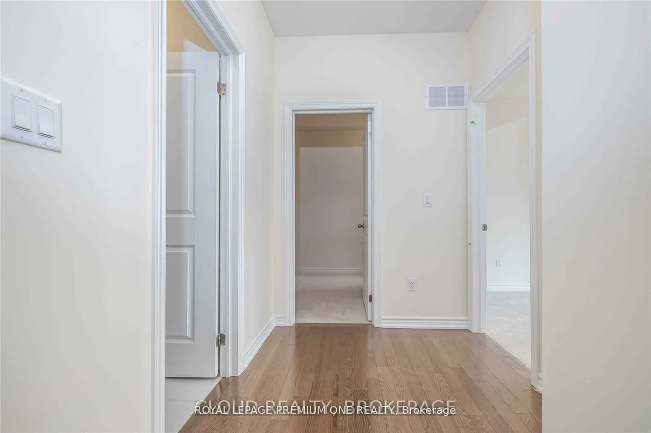 24, Elsinore, Kleinburg, Vaughan