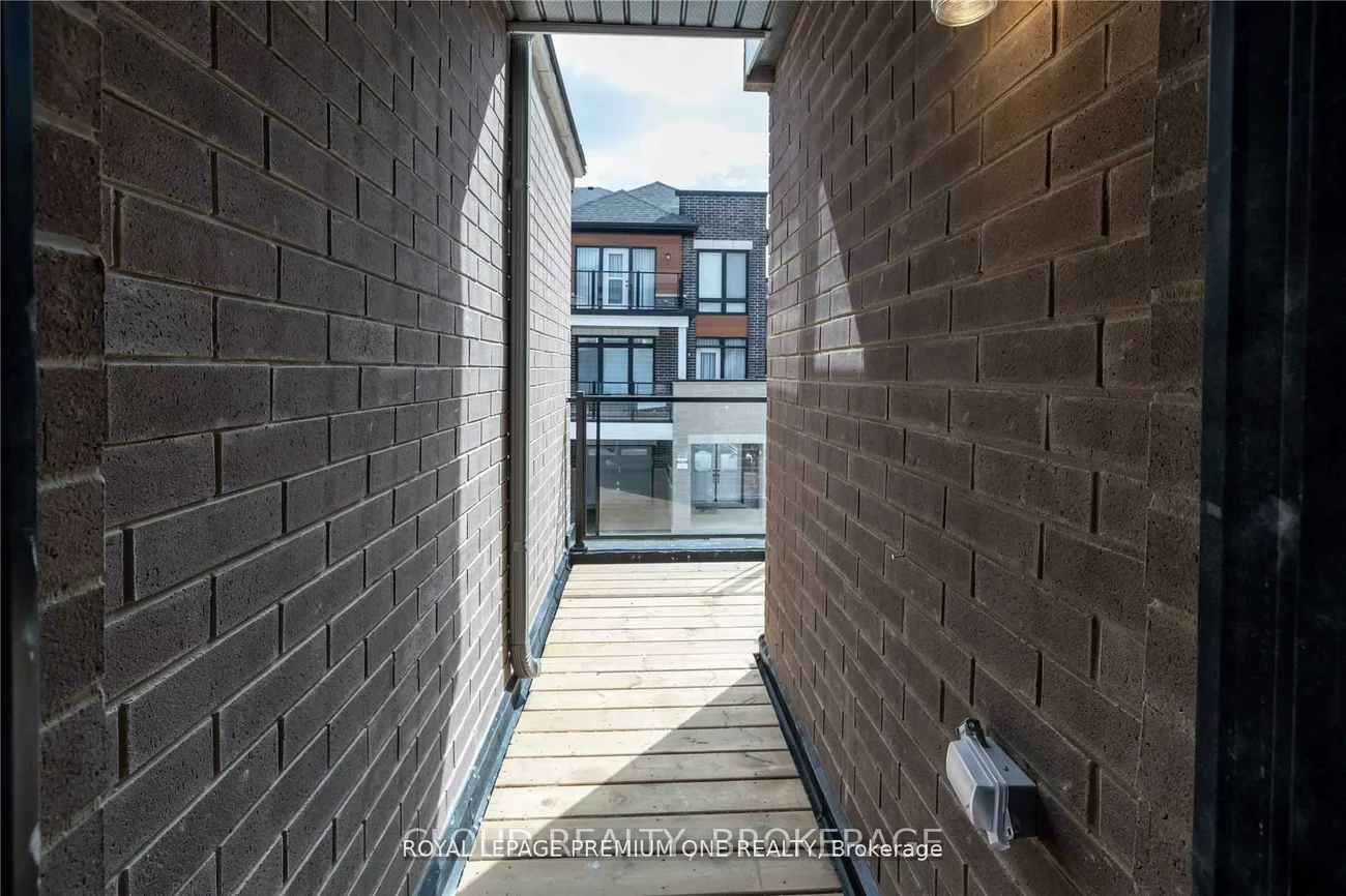 24, Elsinore, Kleinburg, Vaughan