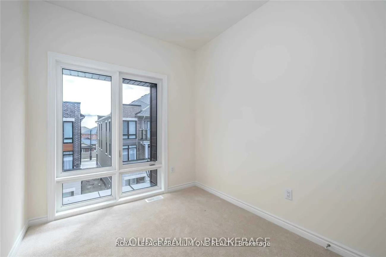 24, Elsinore, Kleinburg, Vaughan