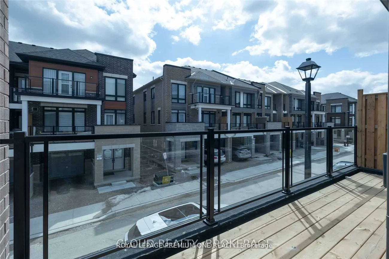 24, Elsinore, Kleinburg, Vaughan