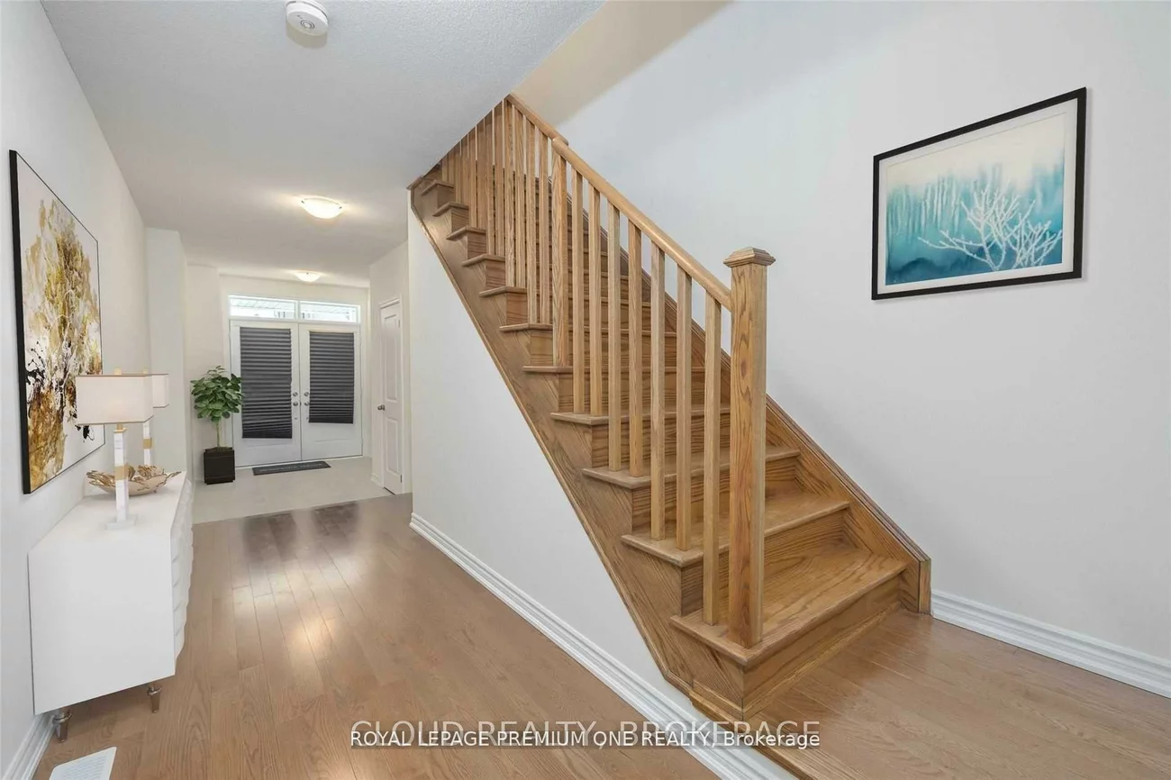 24, Elsinore, Kleinburg, Vaughan