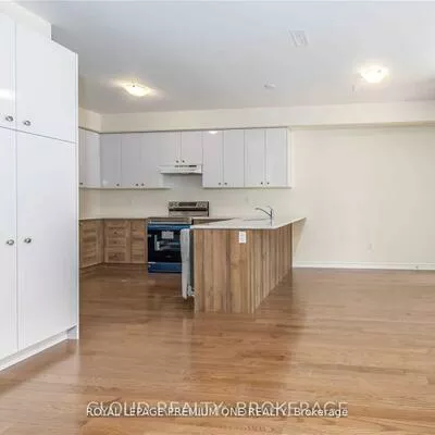 24, Elsinore, Kleinburg, Vaughan