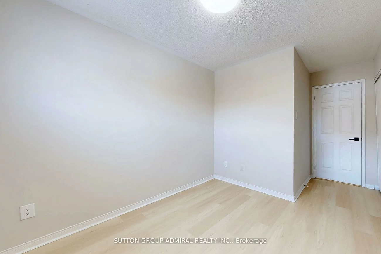 32, Kelso, Maple, Vaughan