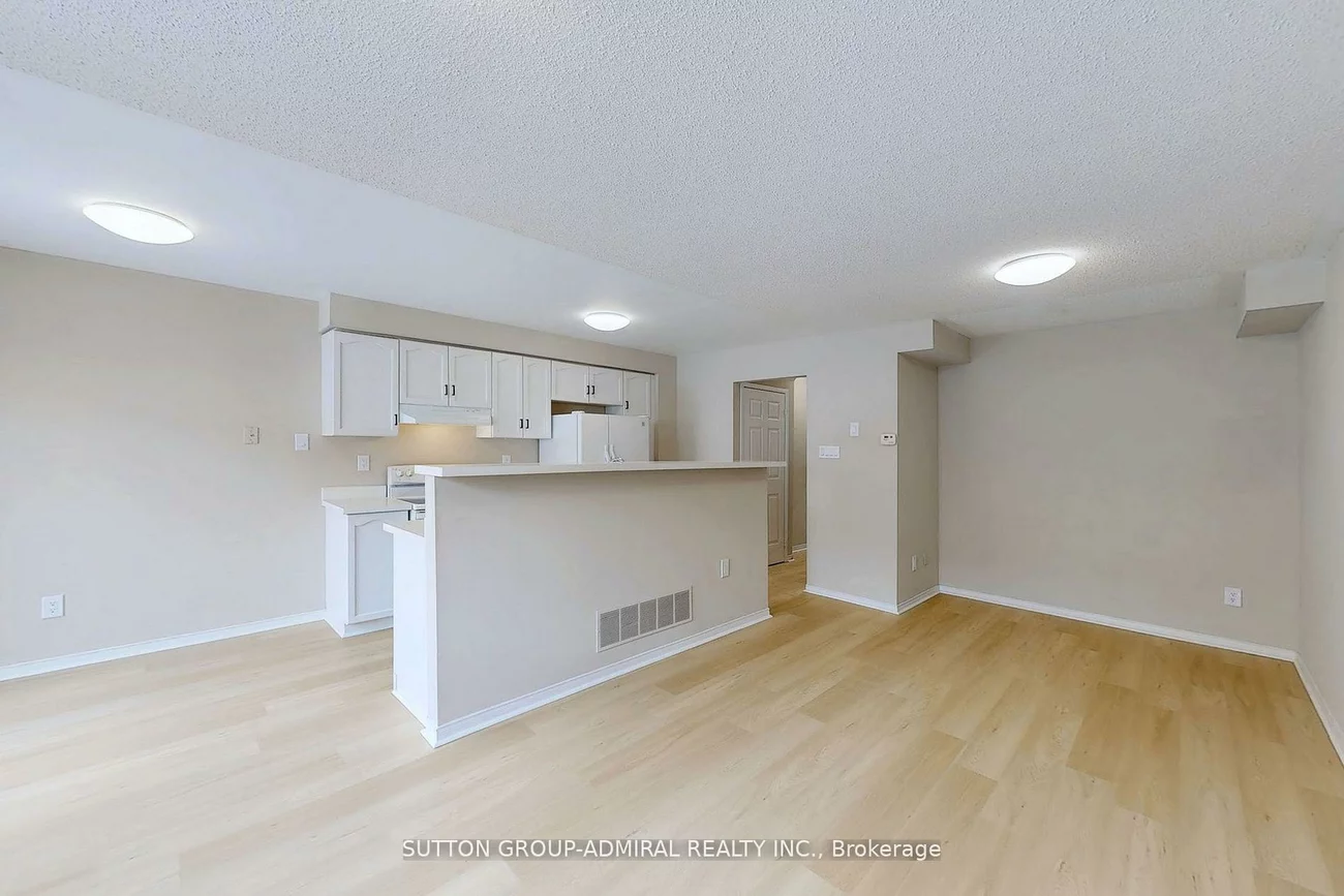 32, Kelso, Maple, Vaughan