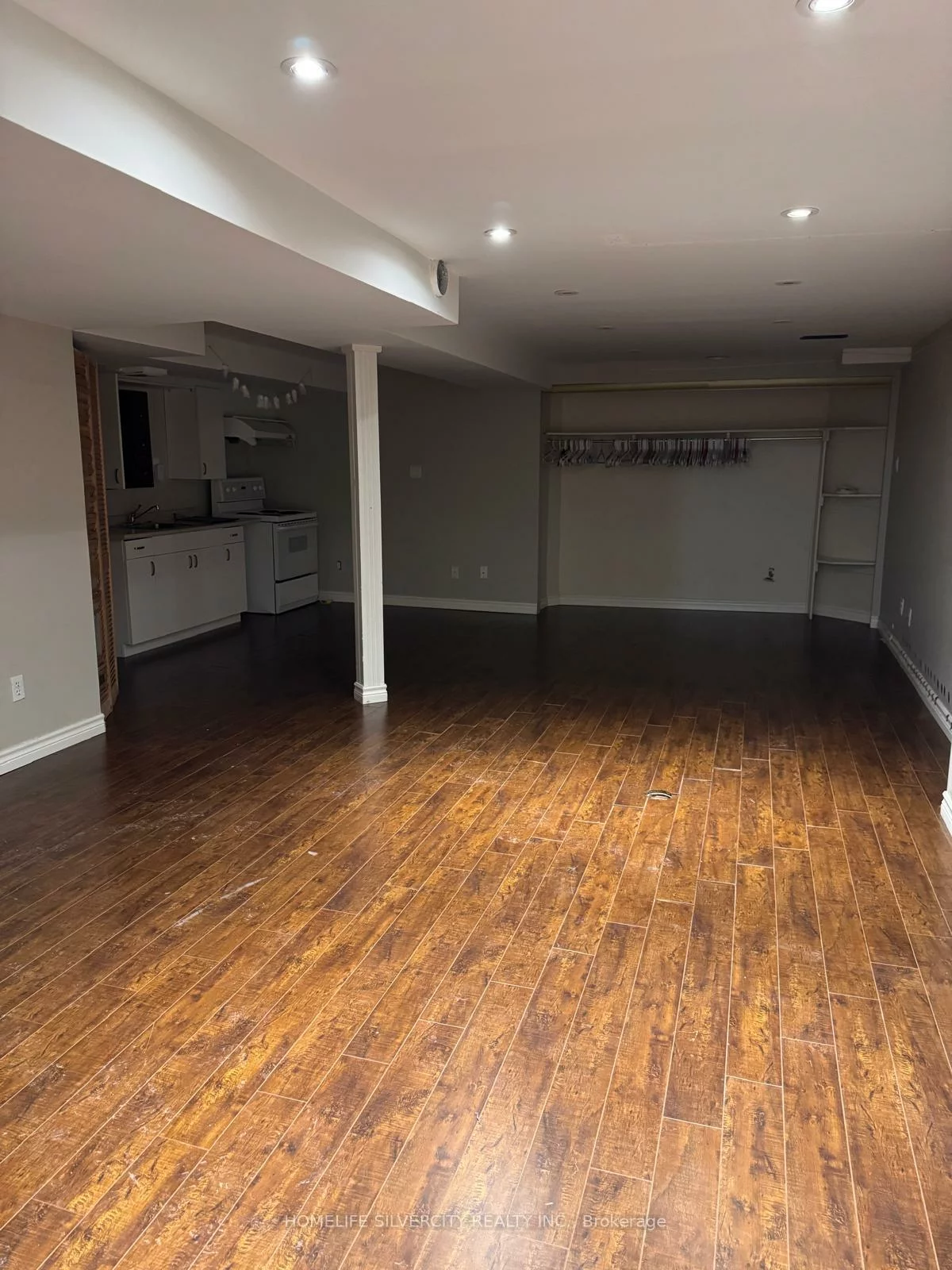 154, Broomlands, Maple, Vaughan