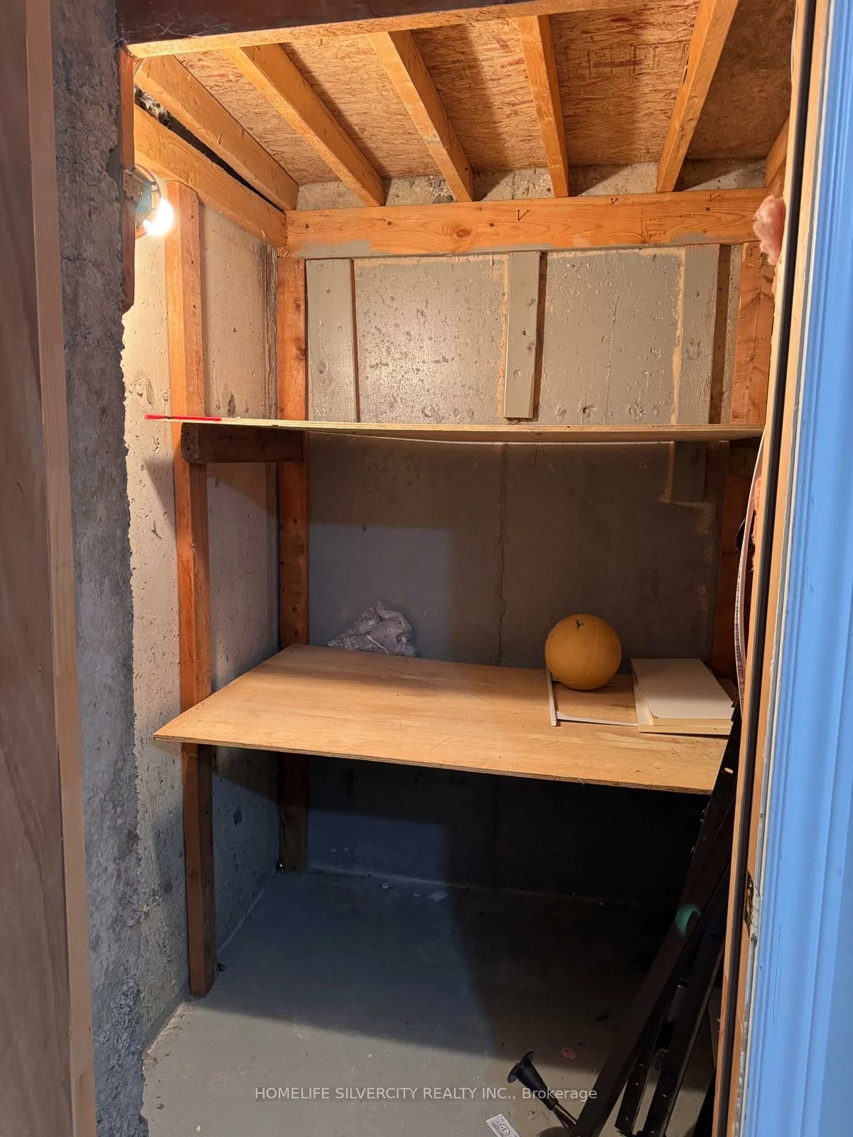 154, Broomlands, Maple, Vaughan