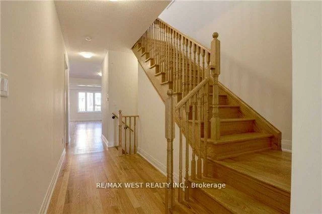 118, Emily Anna, Vellore Village, Vaughan