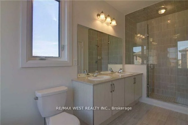 118, Emily Anna, Vellore Village, Vaughan