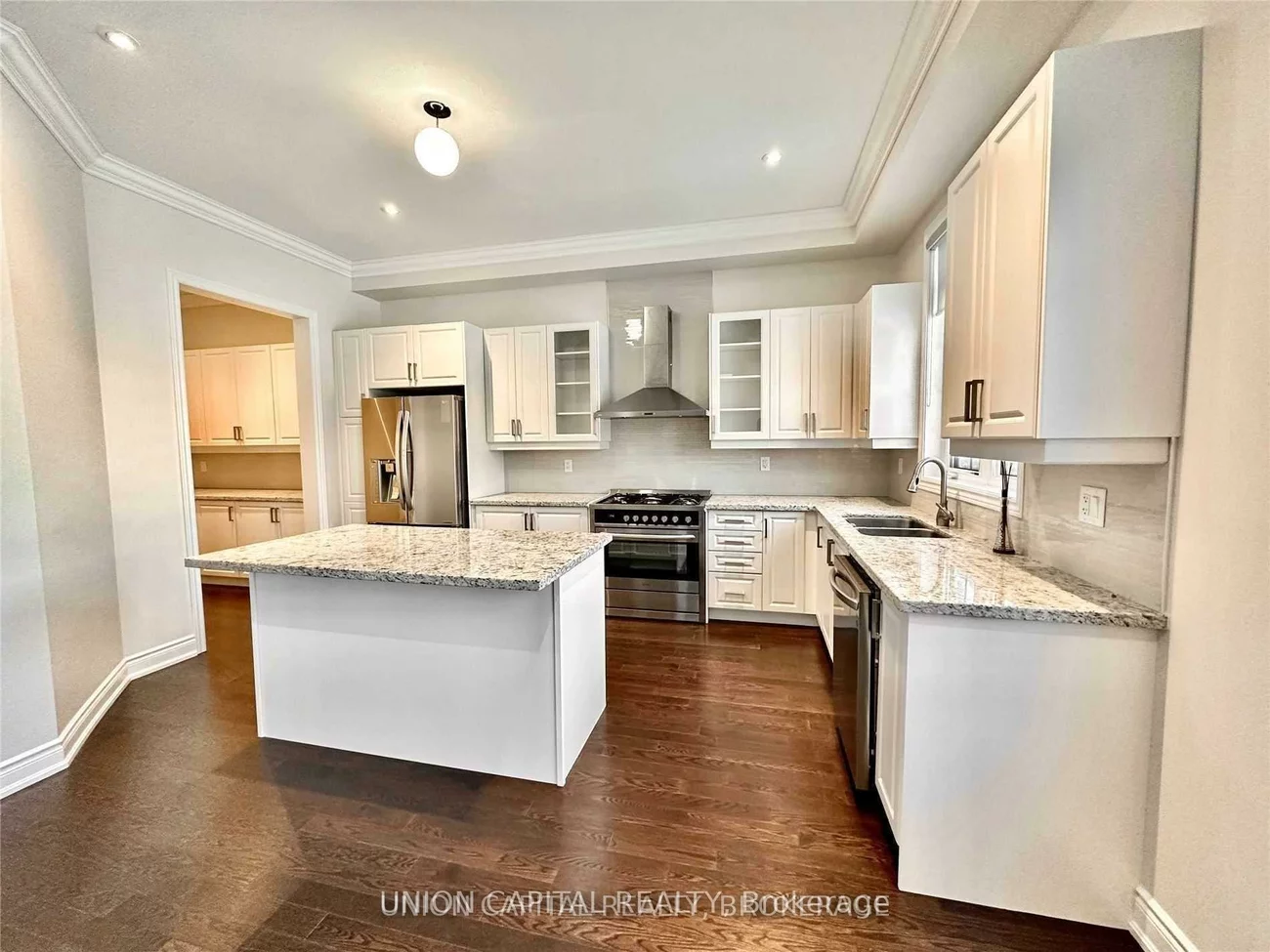 119, Lawford, Vellore Village, Vaughan