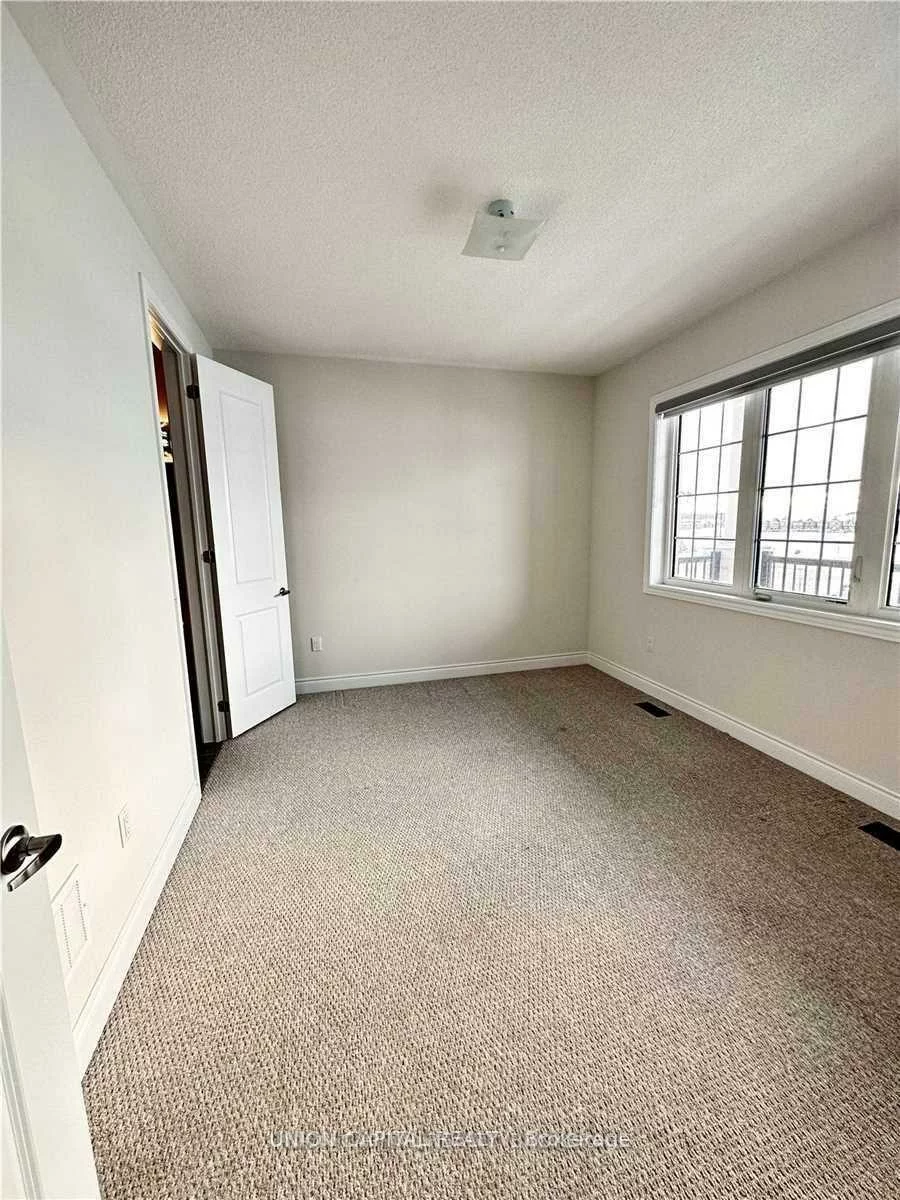 119, Lawford, Vellore Village, Vaughan