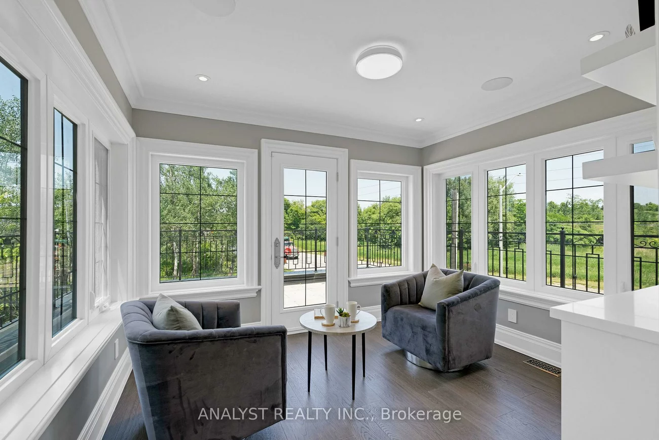 10690, Islington, Kleinburg, Vaughan