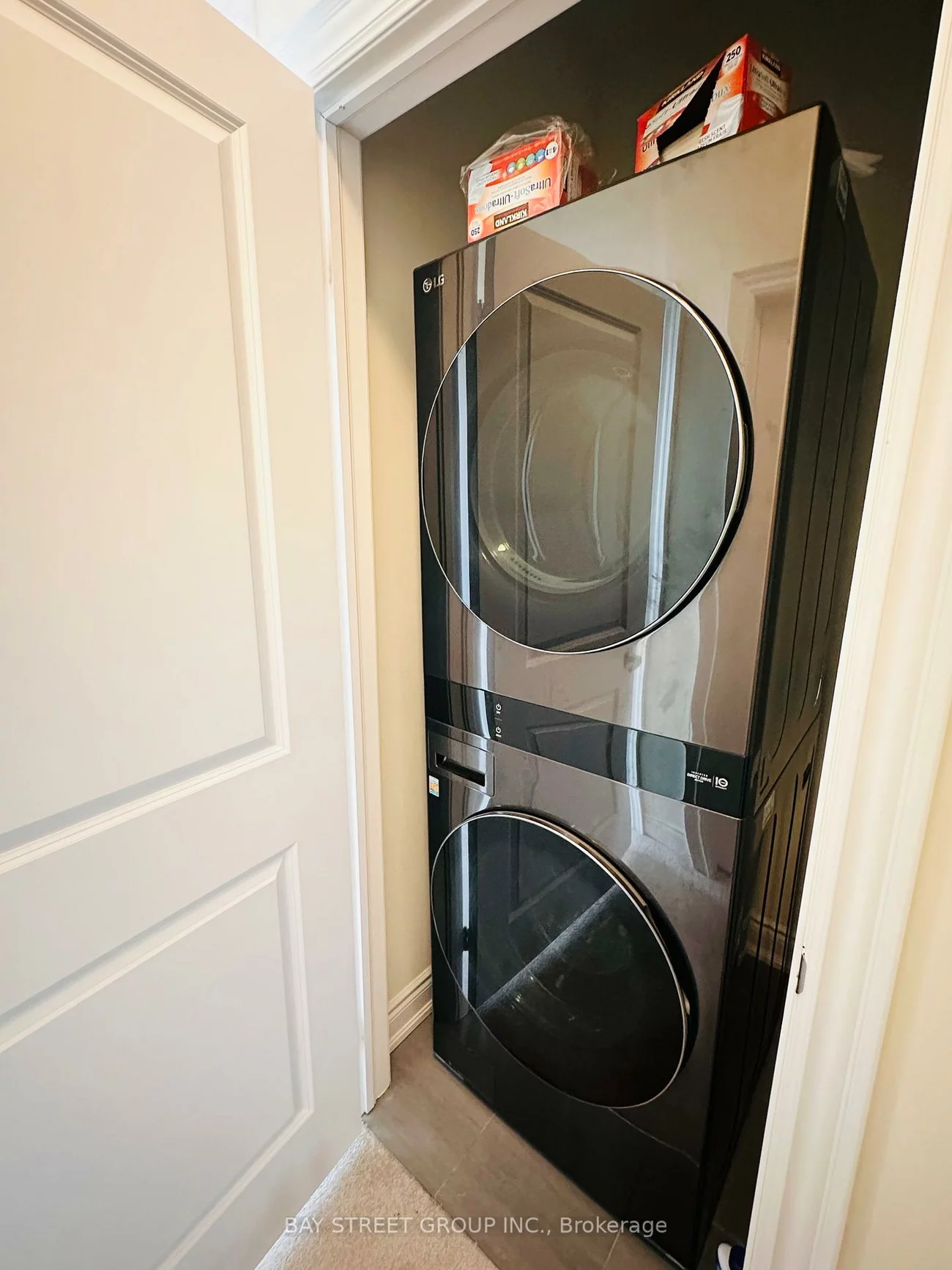 255, Tennant, Vellore Village, Vaughan