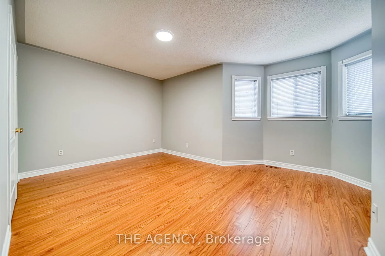 48, Chiara, Vellore Village, Vaughan