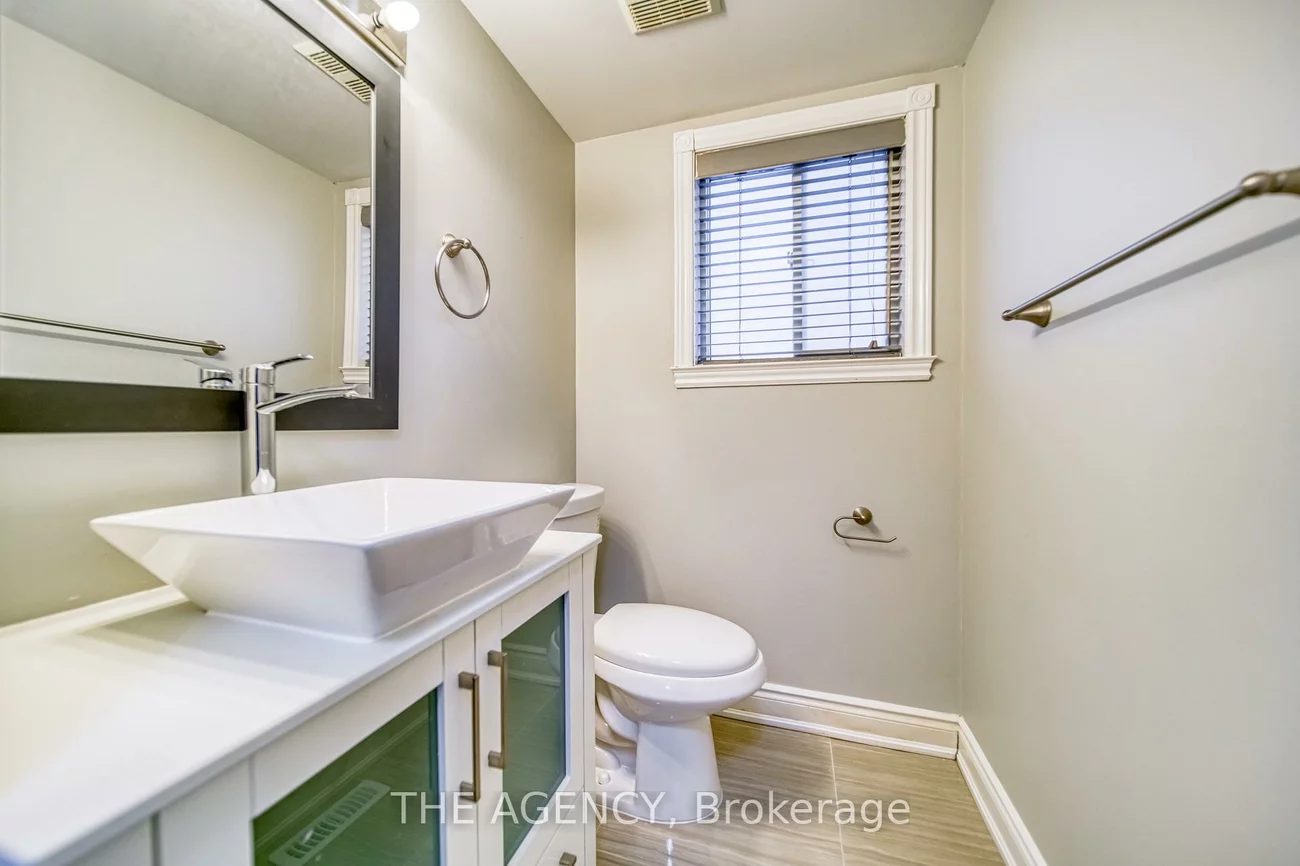 48, Chiara, Vellore Village, Vaughan