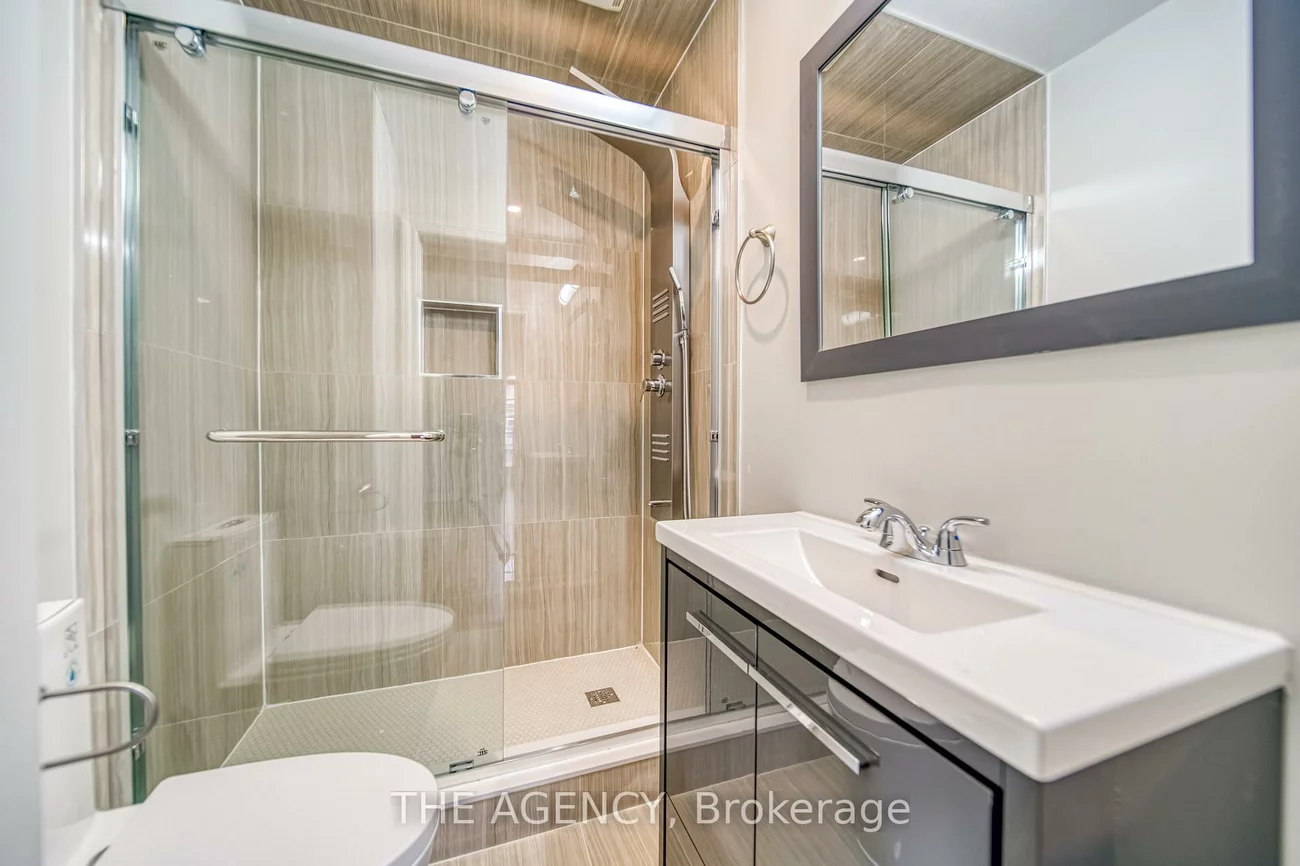 48, Chiara, Vellore Village, Vaughan