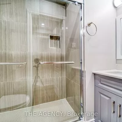 48, Chiara, Vellore Village, Vaughan