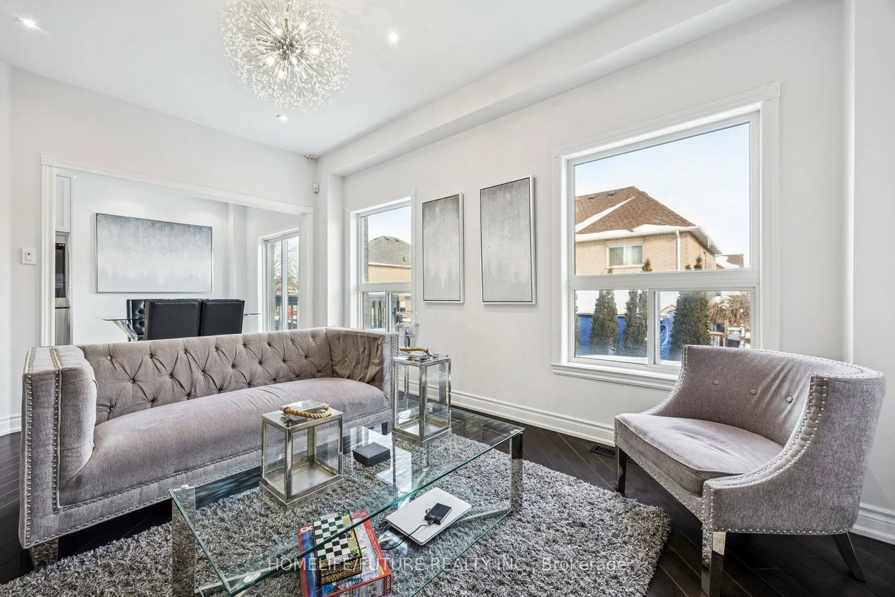 11, Pietro, Vellore Village, Vaughan