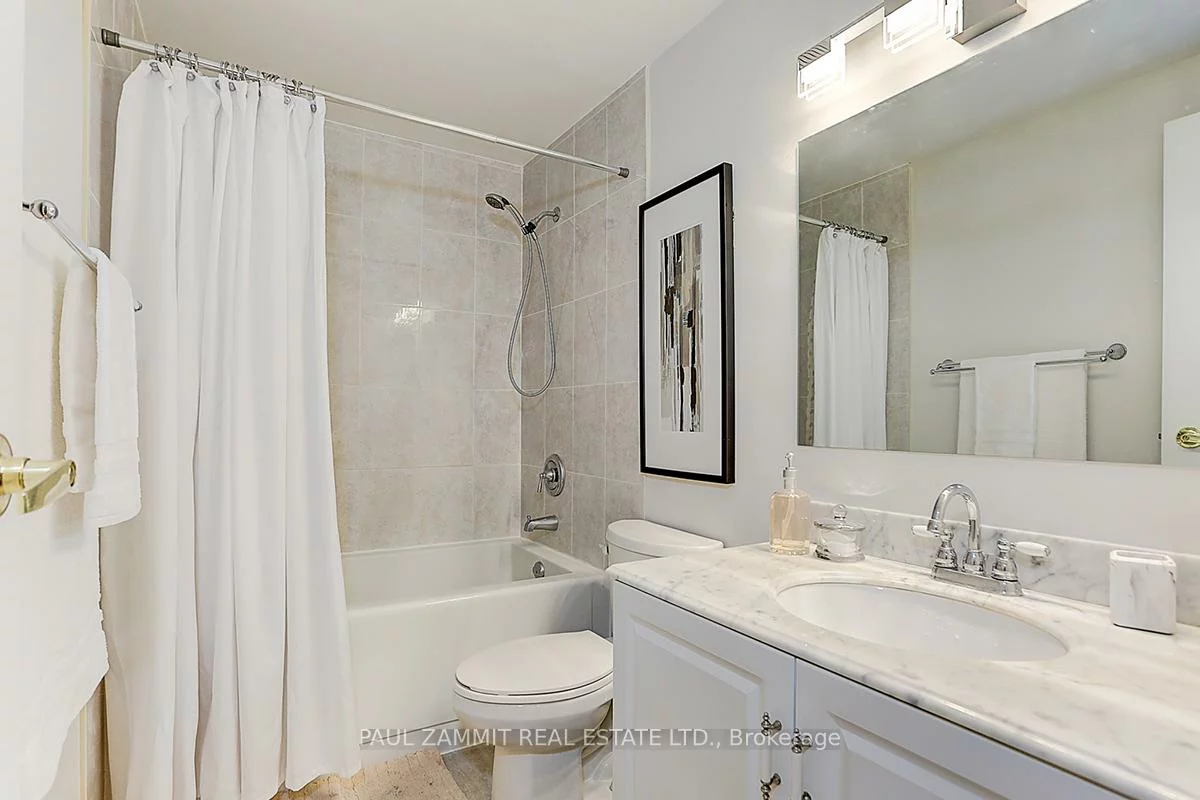 116, Rejane, Crestwood-Springfarm-Yorkhill, Vaughan