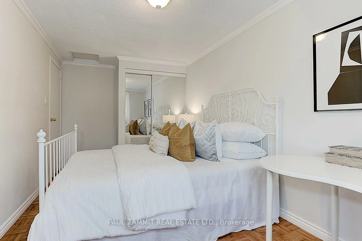 116, Rejane, Crestwood-Springfarm-Yorkhill, Vaughan