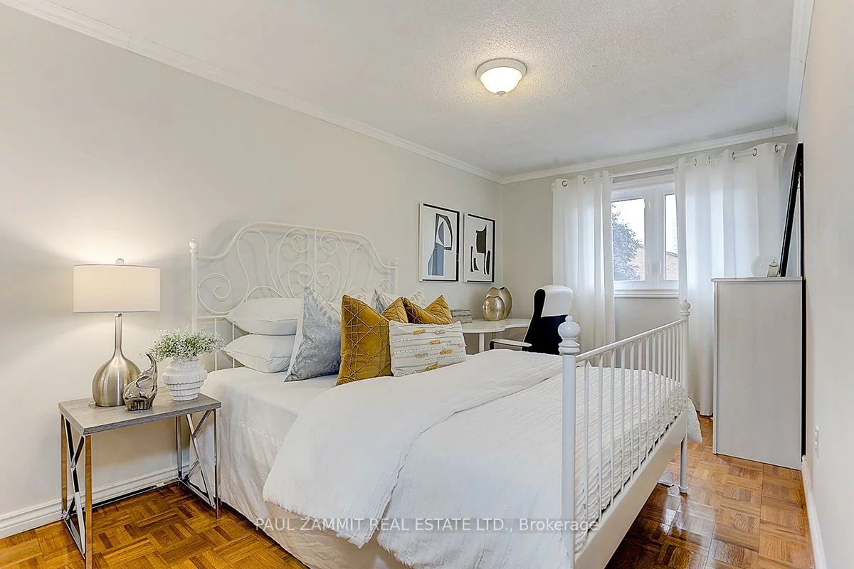 116, Rejane, Crestwood-Springfarm-Yorkhill, Vaughan