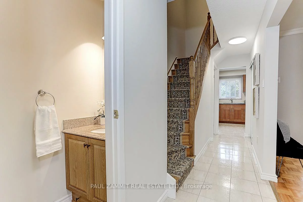 116, Rejane, Crestwood-Springfarm-Yorkhill, Vaughan