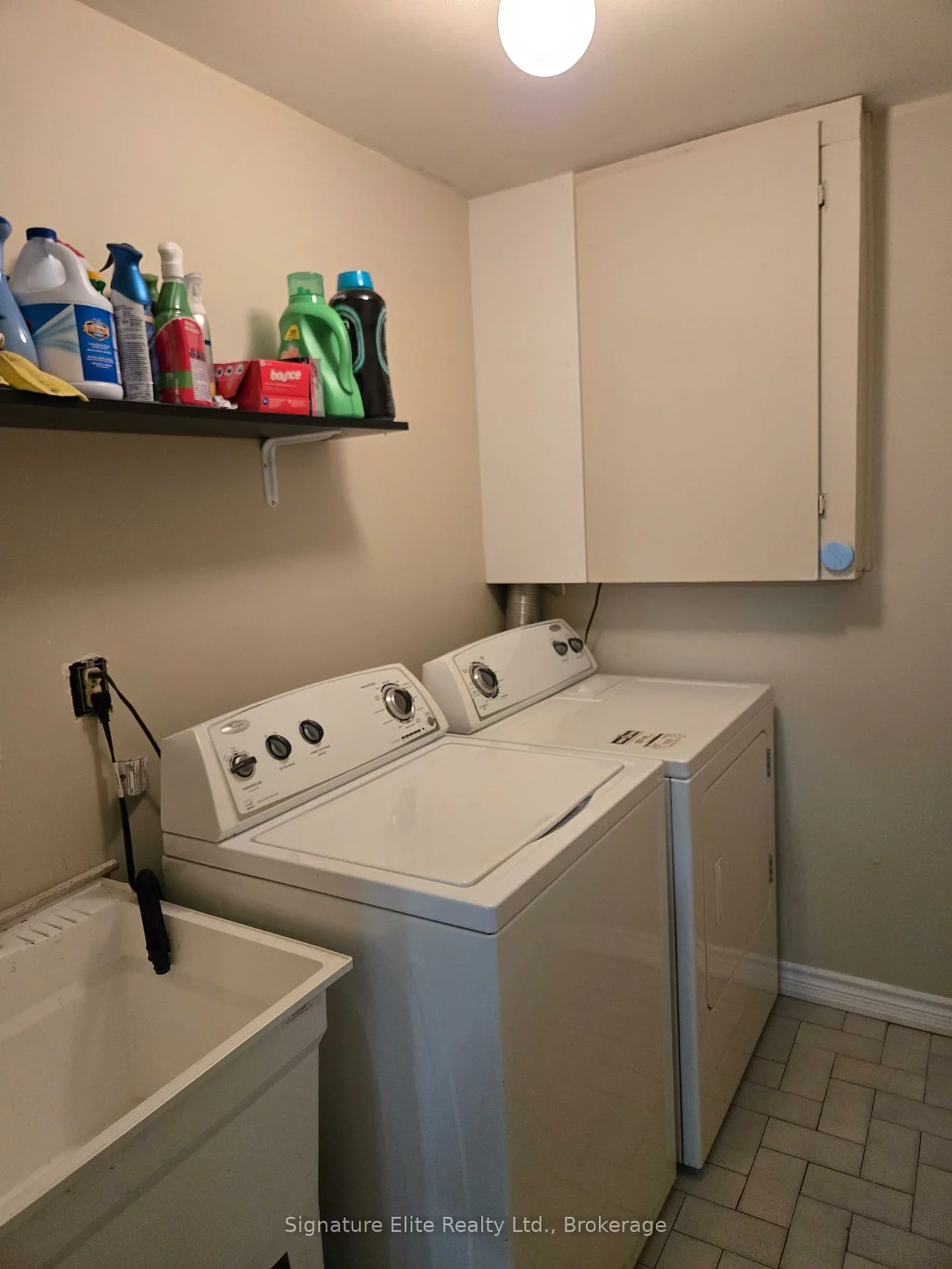 83, Belview, East Woodbridge, Vaughan