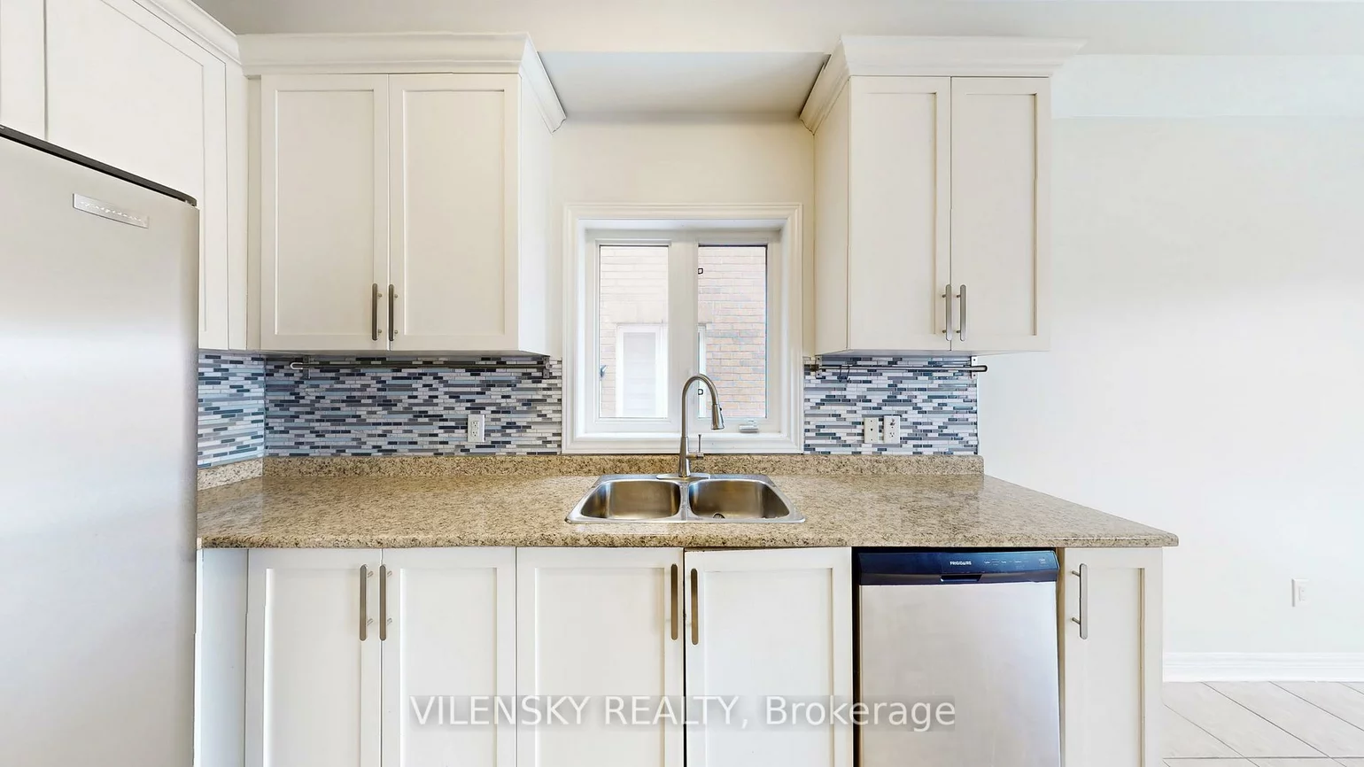 43, Crimson Forest, Patterson, Vaughan