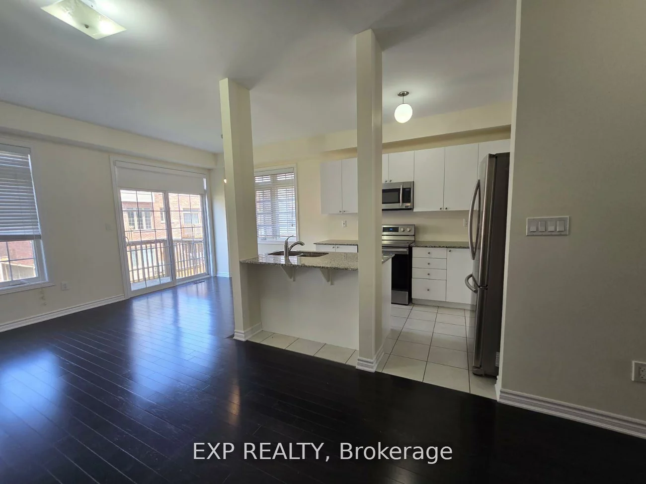 50, Farooq, Vellore Village, Vaughan