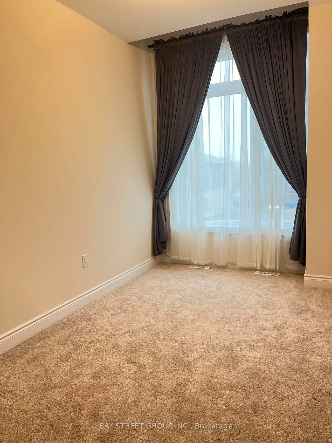 251, Tennant, Vellore Village, Vaughan