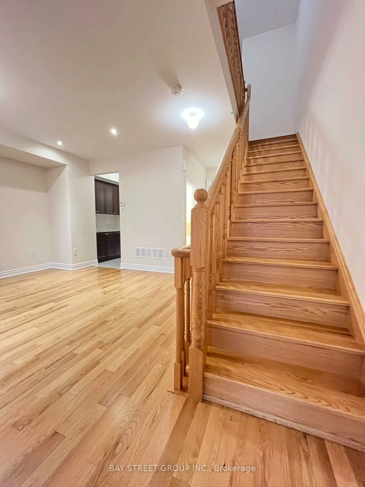 251, Tennant, Vellore Village, Vaughan