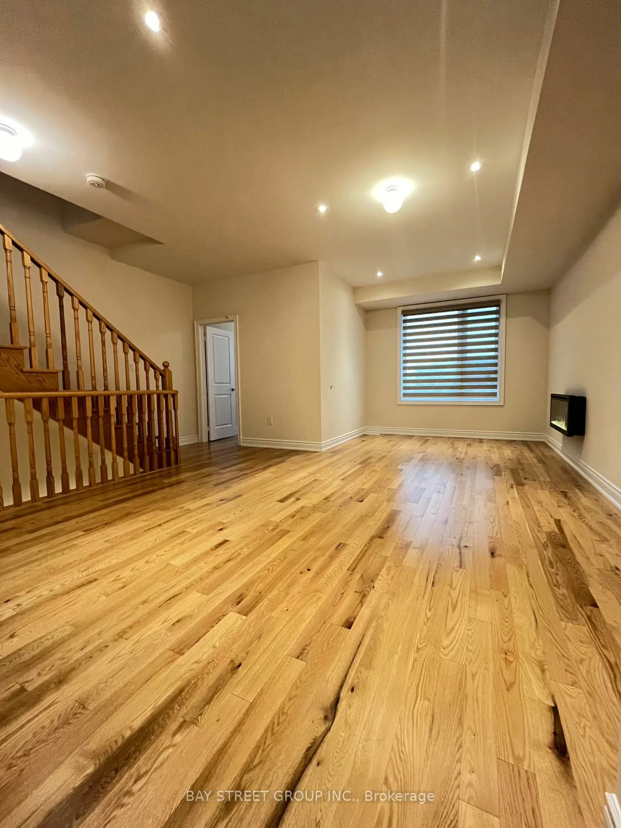 251, Tennant, Vellore Village, Vaughan