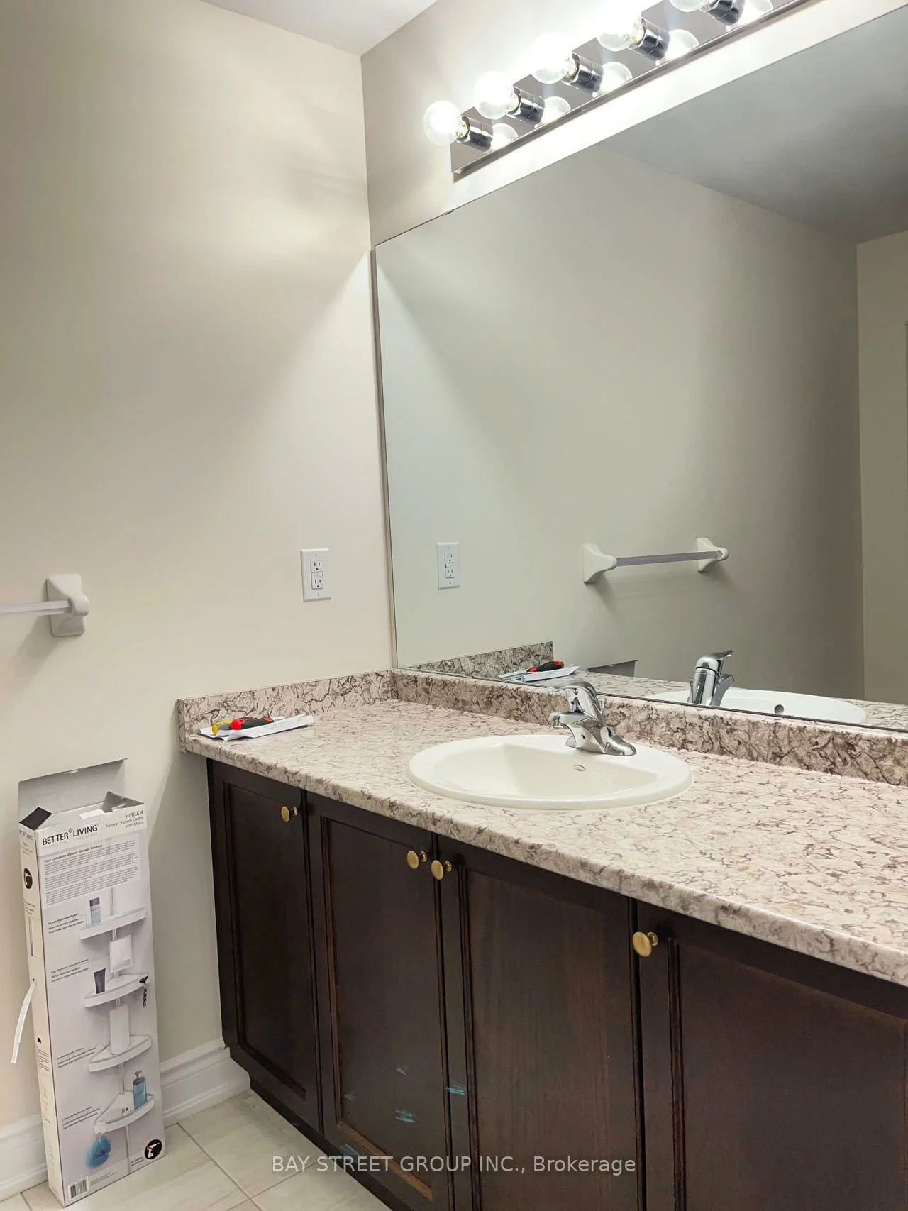 251, Tennant, Vellore Village, Vaughan