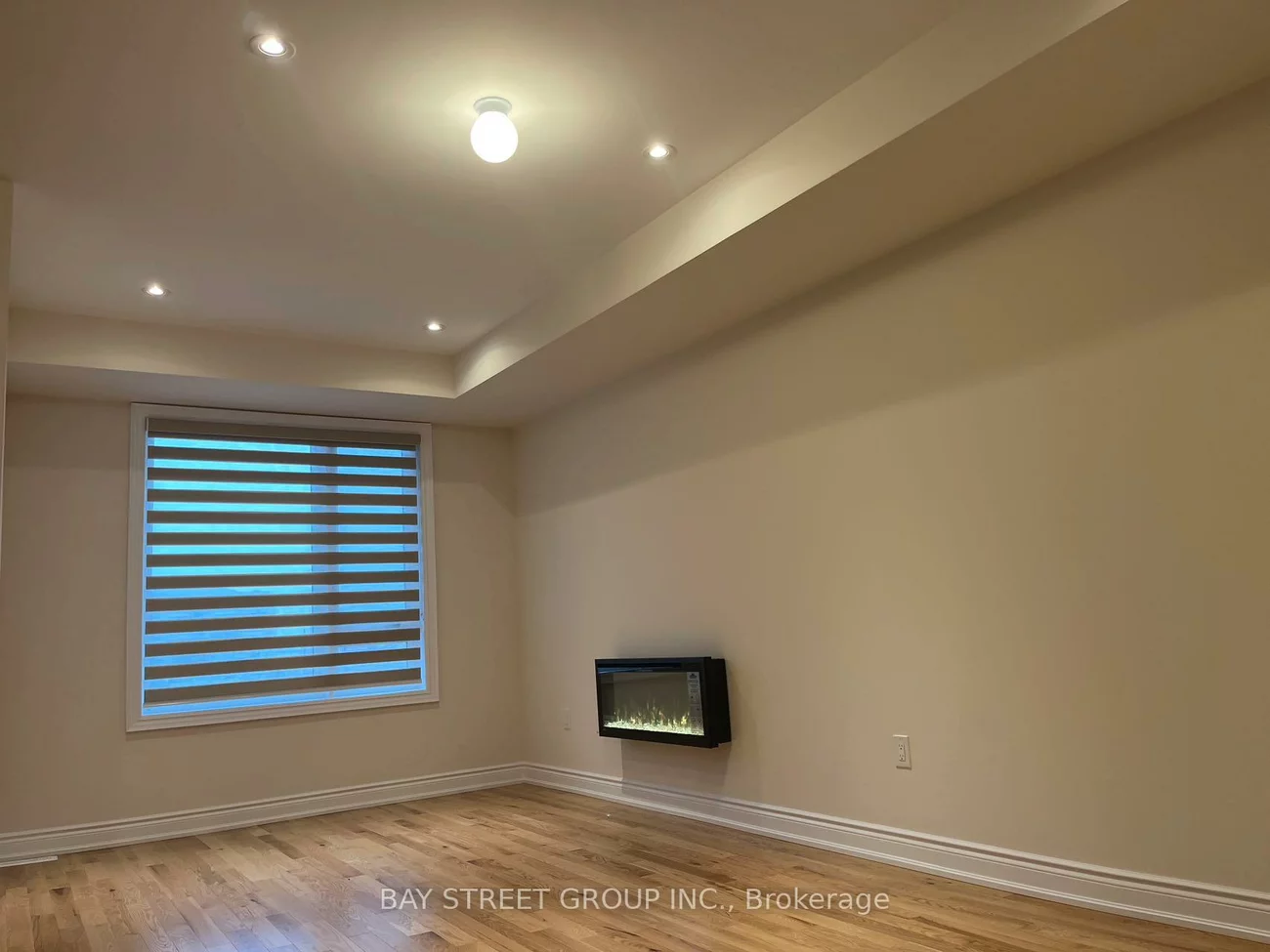 251, Tennant, Vellore Village, Vaughan