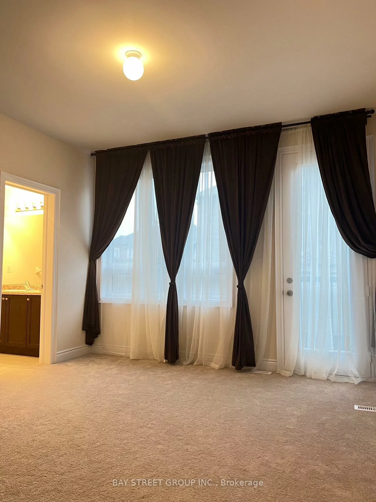 251, Tennant, Vellore Village, Vaughan