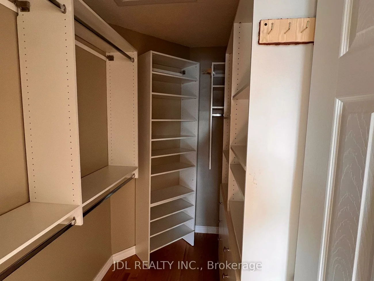 81, Gailcrest, Crestwood-Springfarm-Yorkhill, Vaughan