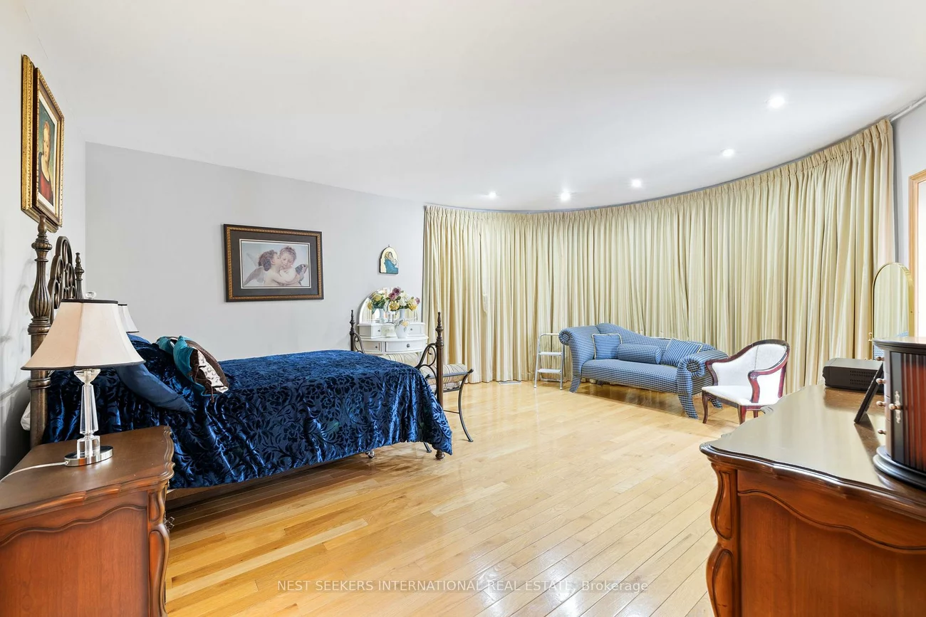 4001, Teston, Vellore Village, Vaughan