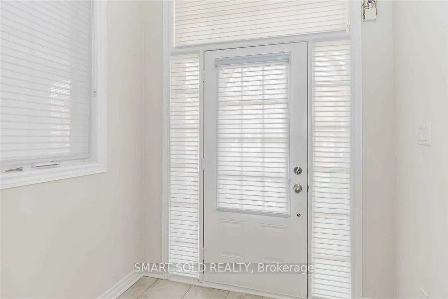 43, Farooq, Vellore Village, Vaughan