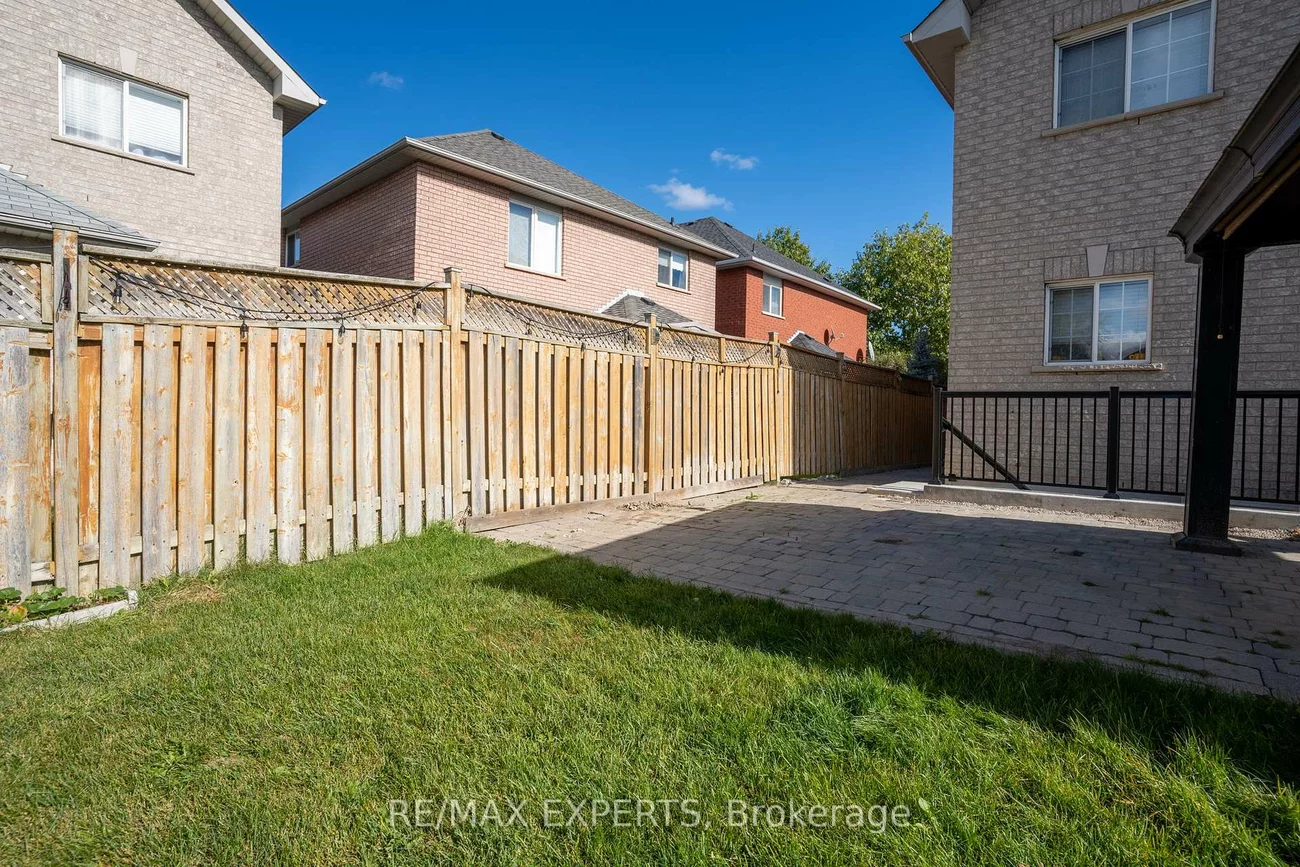10, Blue Diamond Terr, Sonoma Heights, Vaughan