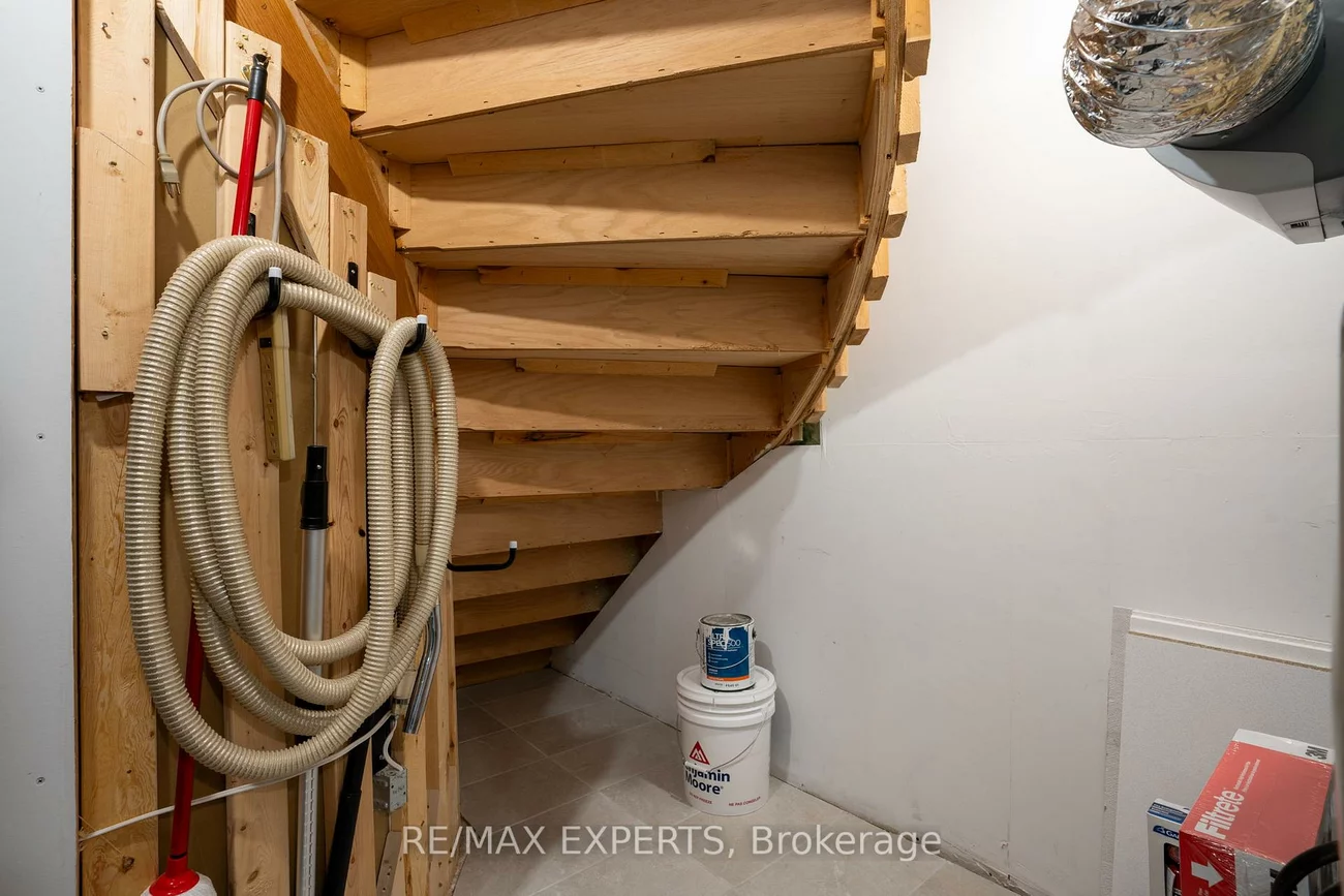 10, Blue Diamond Terr, Sonoma Heights, Vaughan