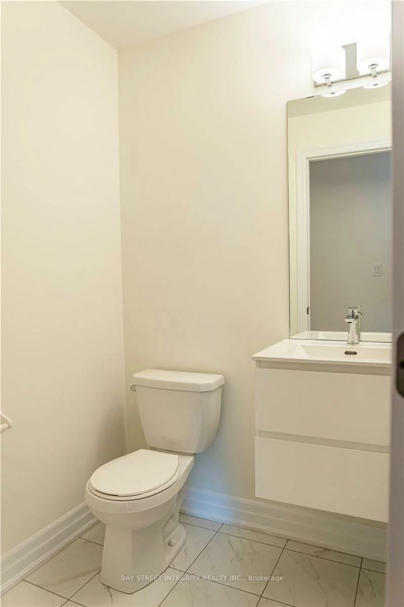 2267, Major Mackenzie, Maple, Vaughan