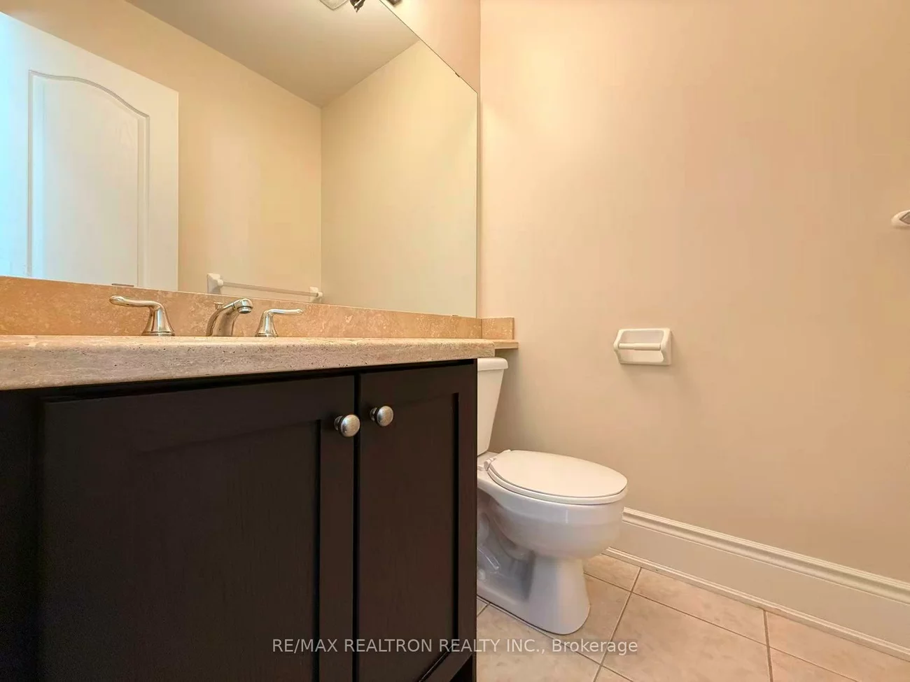 19, Golden Spruce, Maple, Vaughan